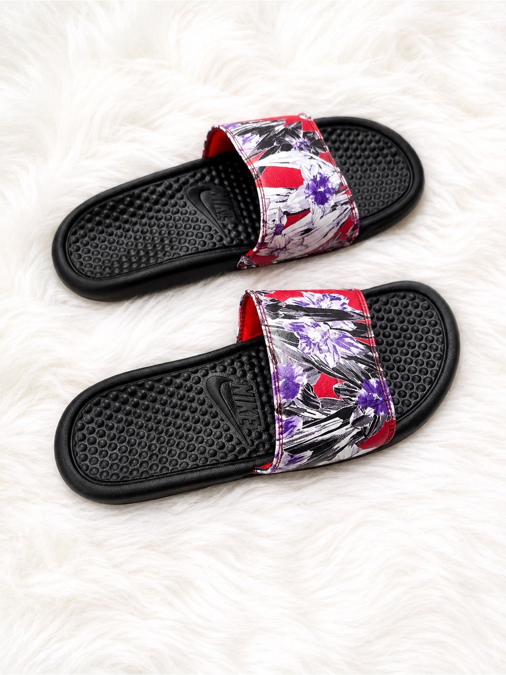 Nike Benassi JDI Floral Slides Women’s Size 6 Red Purple Black Comfort Sandals - Picture 3 of 6